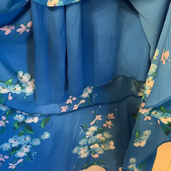 Floral High-Low Wrap Dress - Picture 5 of 11